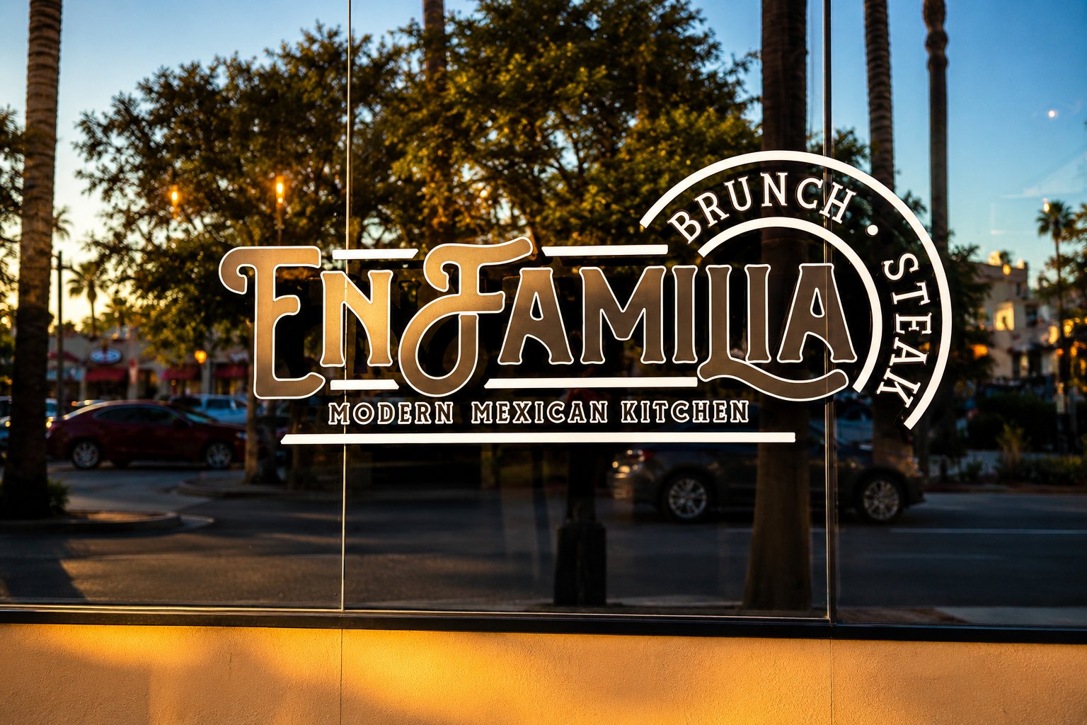 En Familia restaurant Anaheim