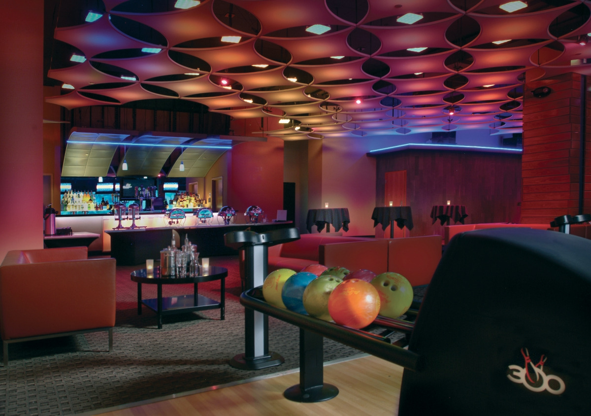 Bowling lanes at Anaheim GardenWalk