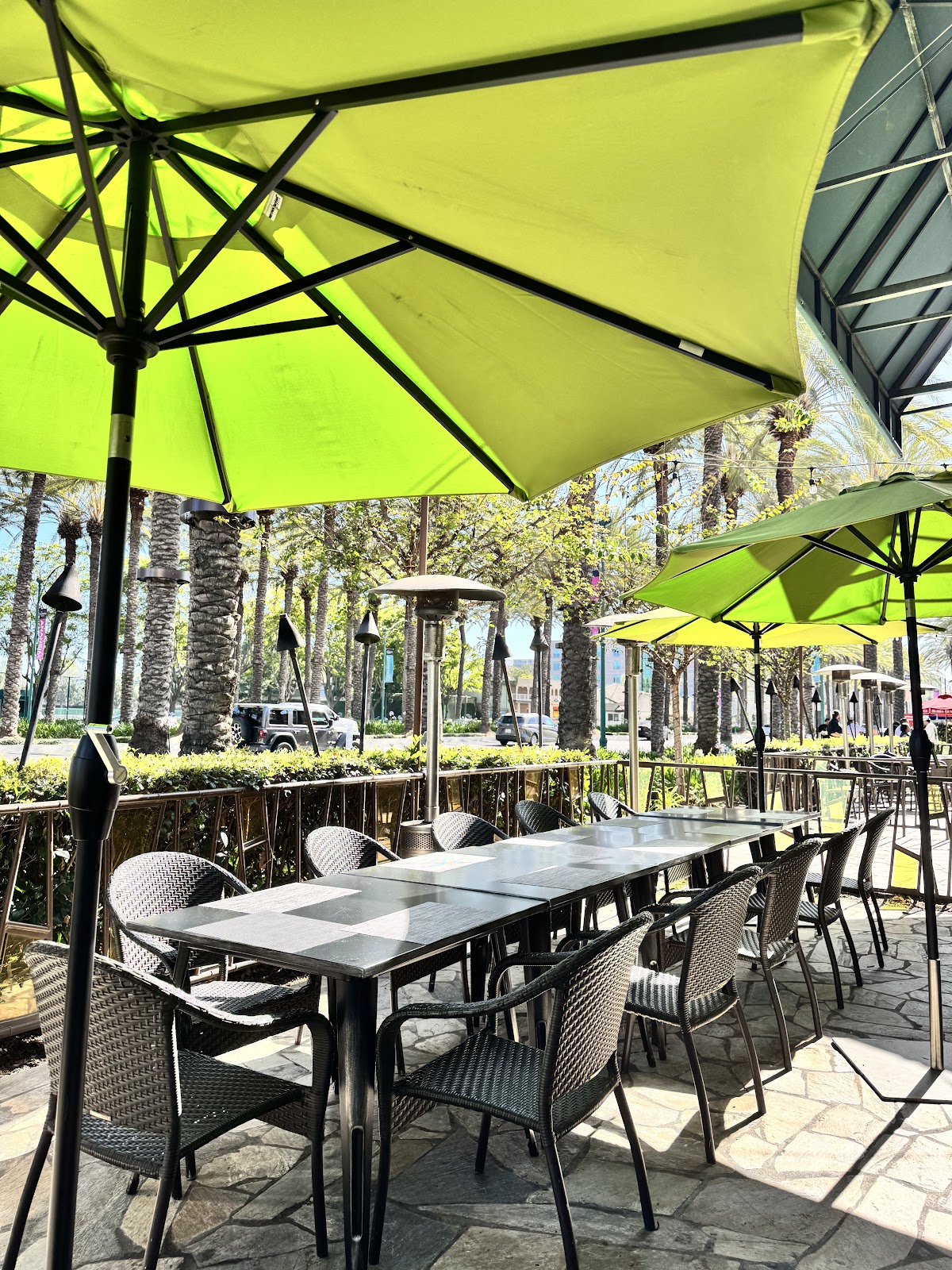 Roy's Restaurant Anaheim GardenWalk