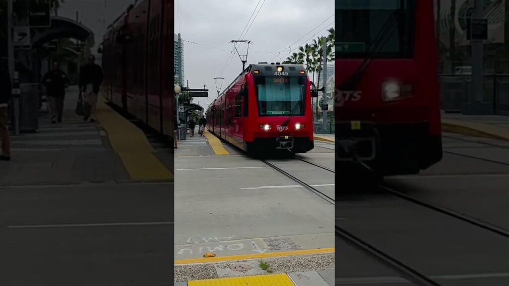 San Diego Trolley #metro #train #trolley #sandiego #travel